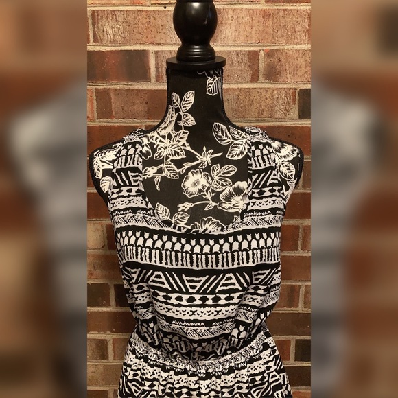 Forever21 Tribal Dress - Picture 4 of 7